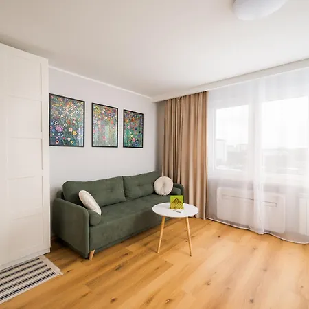 Wola Smocza Pleasant Apartment Warschau